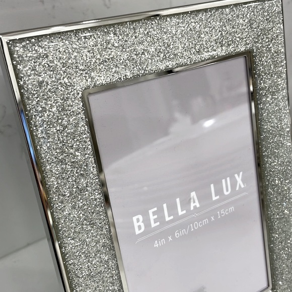 *NEW* Bella Lux picture frame - Picture 4 of 7